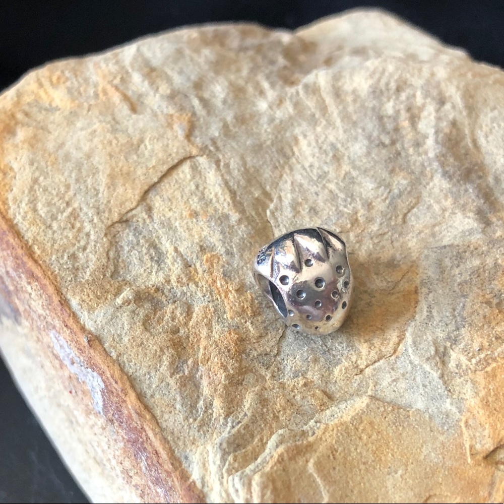 Original Pandora Strawberry